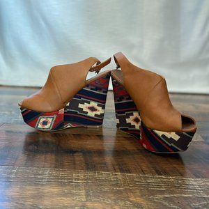 Vintage platform heels Sz 6.5
